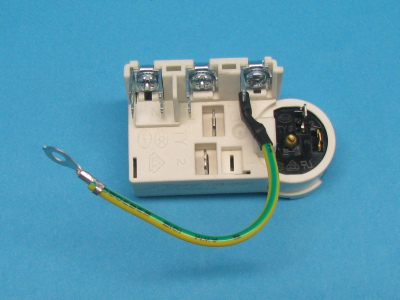 Клеммная коробка.